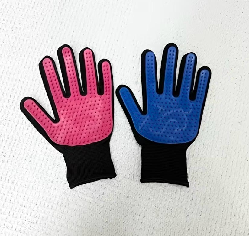 Pet Grooming Glove